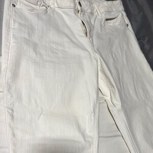 Old Navy White Skinny Pants Sleek Fit
